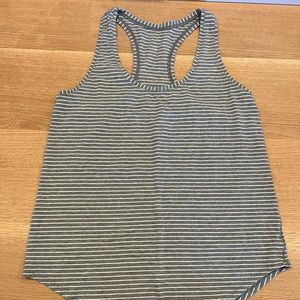 Lululemon tank. Size 6